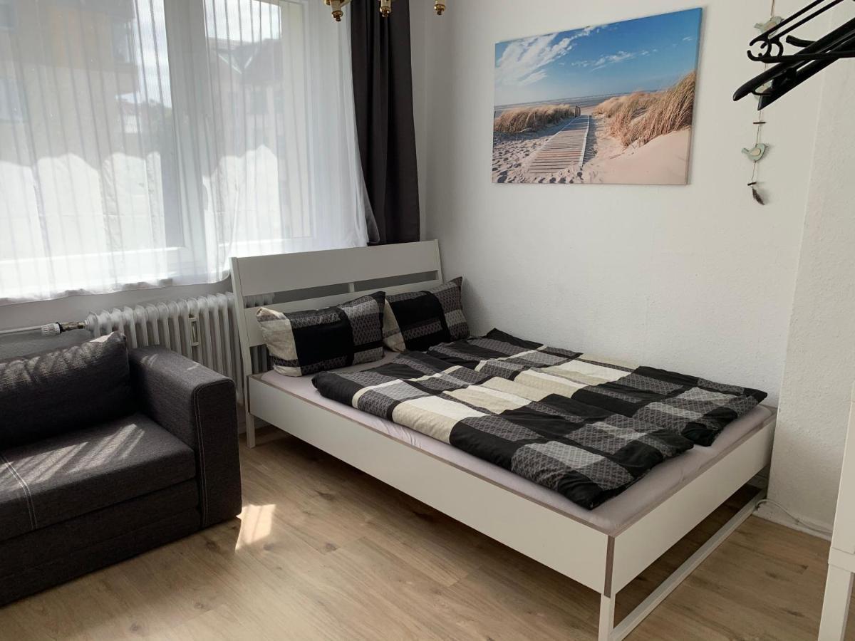 Berlin Lebt-Wohnung Fur Bis Zu 12 Personen Exteriör bild