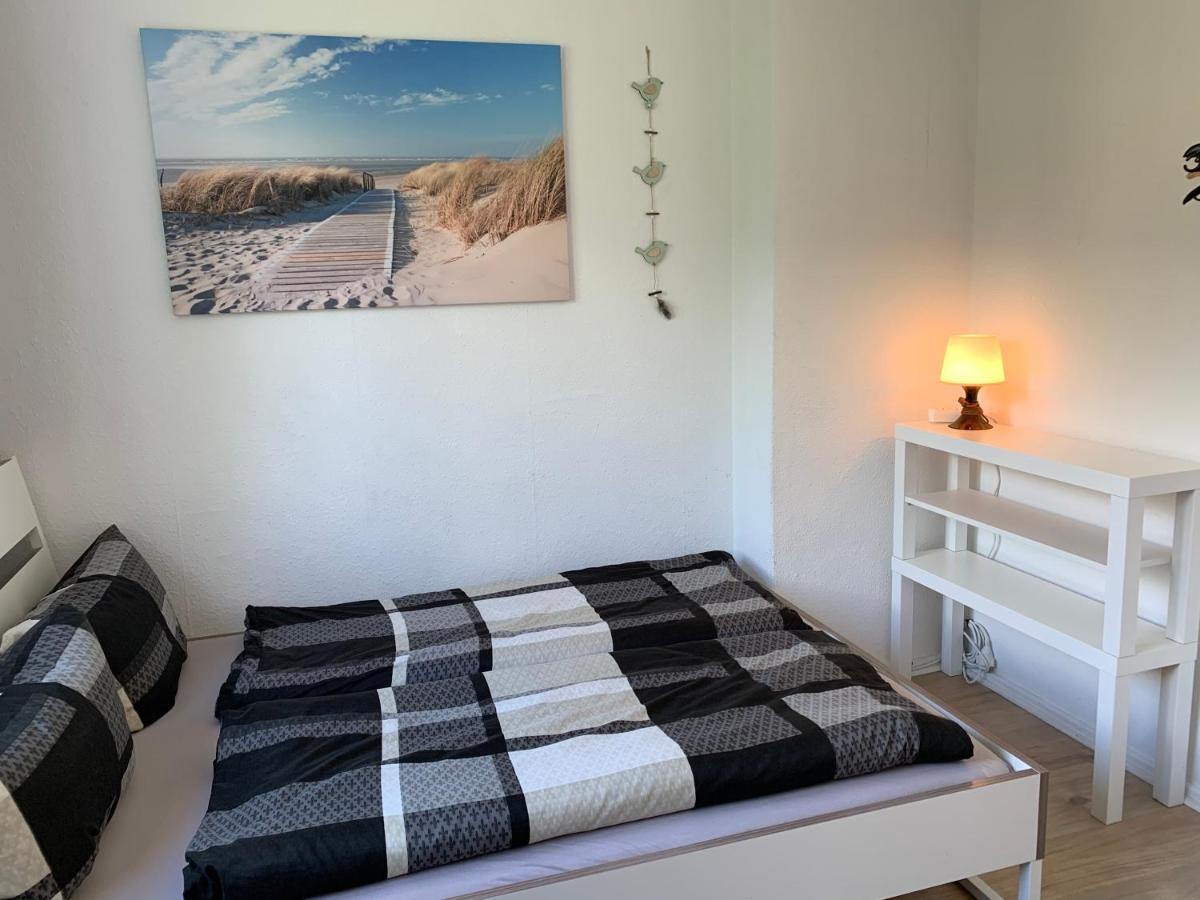 Berlin Lebt-Wohnung Fur Bis Zu 12 Personen Exteriör bild