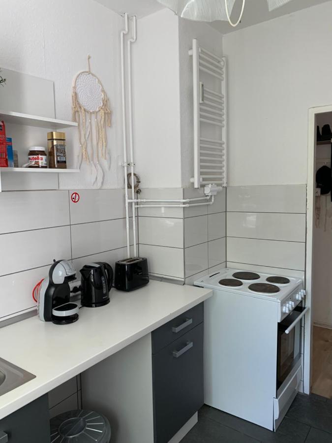Berlin Lebt-Wohnung Fur Bis Zu 12 Personen Exteriör bild